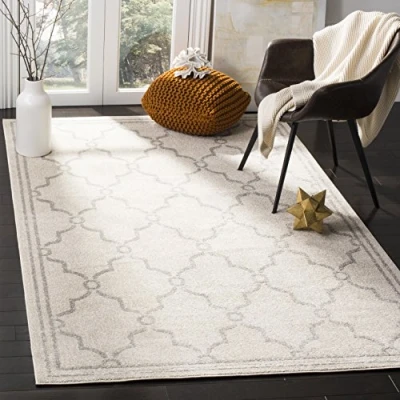 Abbildung von SAFAVIEH Geometrisch Teppich für Wohnzimmer, Esszimmer, Schlafzimmer Amherst Collection, Kurzer Flor, Elfenbein und Hellgrau, 122 X 183 cm