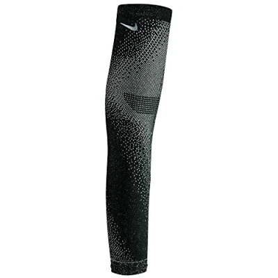 Abbildung von Nike Breaking 2 Laufsleeves Größe L/XL für optimale Performance