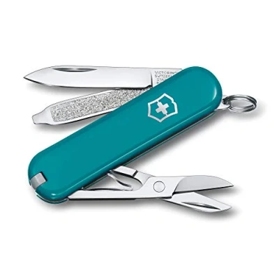 Abbildung von Victorinox Schweizer Taschenmesser, Klein, Classic SD, Multitool, Swiss Army Knife mit 7 Funktionen, Klinge, Nagelfeile, Schraubendreher