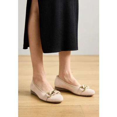 Abbildung von Gabor Comfort Klassischer Ballerina, Damen, Größe: 36, Oak Schuhe