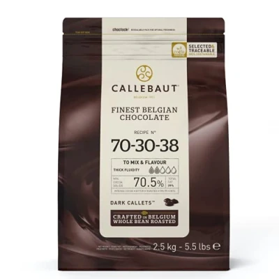 Abbildung von CALLEBAUT Receipe No. 70 30 38 Kuvertüre Callets, Zartbitterschokolade, 70,5% Kakao, 2,5 kg 1er Pack