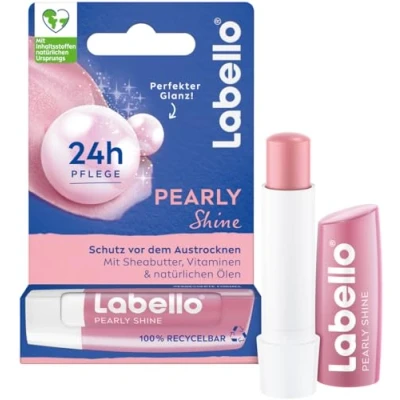Abbildung von Labello Pearly Shine Lippenpflegestift, Lippenpflege mit schimmerndem Perlglanz für 24h Feuchtigkeit, pflegender Lippenbalsam Sheabutter und natürlichen Ölen (4,8 g)