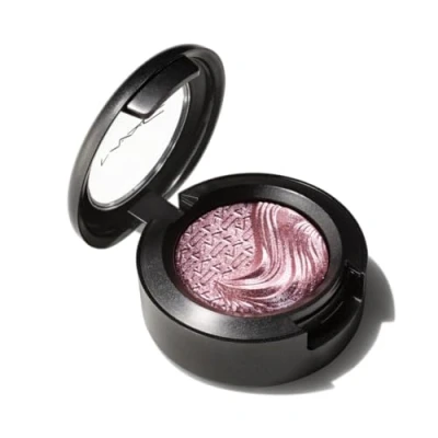 Abbildung von MAC Cosmetics Extra Dimension Single Eyeshadow Ready To Party