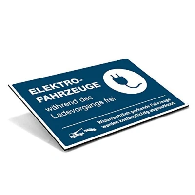 Abbildung von (Signalblau, Schild Alu Verbund 300x200x4 mm) Hinweis /Text: ELEKTRO Fahrzeuge während des Ladevorgangs frei Widerrechtlich parkende werden kostenpflichtig abgeschleppt.