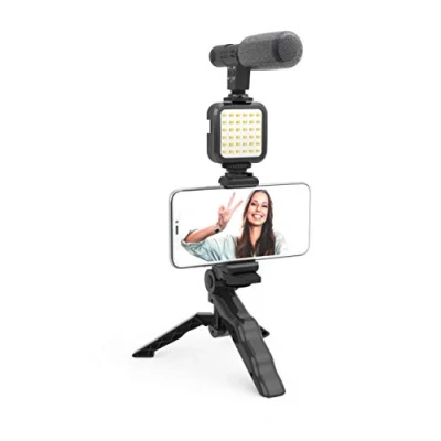 Abbildung von DigiPower Vlogging Set &quot;Like Me&quot;, LEDs Mikrofon Handy Halterung Mini Stativ Smartphone Halterung, (4 tlg., für TikTok, Youtube, Live Streaming und Meetings)