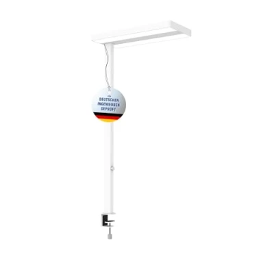 Abbildung von MAUL LED Klemmleuchte MAULjaval sensor Dimmbare Arbeitsplatzleuchte mit Klemmfuß fürs Büro Energiesparende und komfortable Lampe Tischklemme 4000K Farbtemperatur Weiß