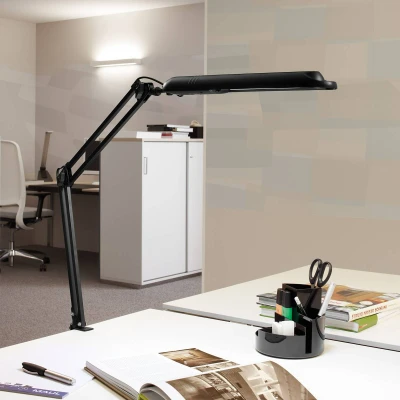 Abbildung von Maul LED Tischleuchte MAULatlantic, Klemmlampe, 6500 K, Arm Metall, Tischlampe für Schreibtisch, Büro, Werkstatt, Homeoffice, GS Zeichen, flexibel dreh und neigbar, 860 Lumen, Schwarz