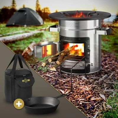 Abbildung von BBQ#BOSS Raketenofen mit Grillpfanne &amp; Tragetasche, Silber, Campingkocher Holz Brennholzständer, Doppeltür, Camping BBQ Holzofen zum Kochen, Outdoor Küche, Raketenherd für Dutch Oven, Campinggrill