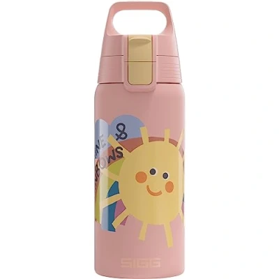 Abbildung von SIGG Isolierte Trinkflasche Kinder Shield Therm One Whale Friend Kohlensäuregeeignet Auslaufsicher Spülmaschinenfest BPA frei 90% recycelter Edelstahl Brushed &amp; Blau mit Wal 0,5L