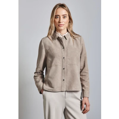 Abbildung von STREET ONE Damen A212509 Kurzes Cord Overshirt, Safari Beige, 42 EU