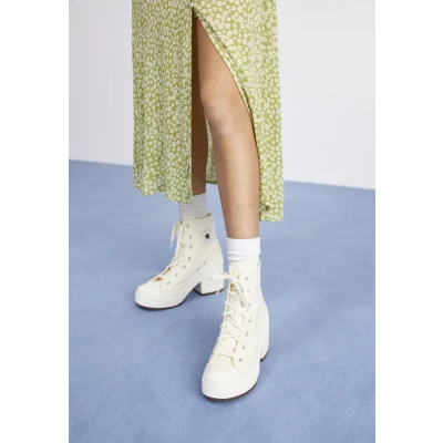 Abbildung von Converse Chuck 70 DE LUXE HEEL Sneaker high, Damen, Größe: 37, Off white Textil