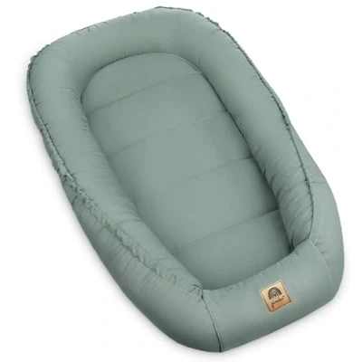 Abbildung von PIMKO Babynest Babynestchen für Baby Kuschelnest 2 seitig Babykokon Säuglinge und Neugeborene 100% Baumwolle Nestchen geeignet Zuhause 55 x 90 cm (Pistacio mit klappe)