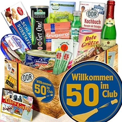 Abbildung von Wilkommen im Club 50 Geschenke Geburtstag DDR Spezialitätenbox