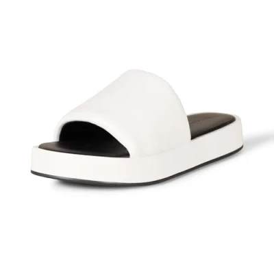 Abbildung von Amazon Essentials Damen Flatform Schlappensandale, Weiß, 41 EU