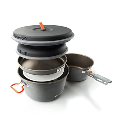 Abbildung von GSI Outdoors, Pinnacle Base Camper, 8 teiliges Camping Kochset, groß