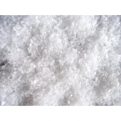 Abbildung von pemmiproducts Streuschnee 5 kg (EUR 6,90/kg), Dekoschnee, Kunstschnee