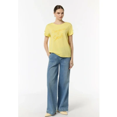 Abbildung von comma casual identity MIT Logotape AUF DEN Schultern Tshirt print, Damen, Größe: 34, Helles zitrone