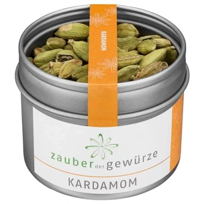 Abbildung von Zauber der Gewürze Kardamom ganz, Kapseln grüner zum Verfeinern von Desserts und Curry Gerichten, in Gourmet Qualität wiederverschließbarer Aroma Dose, 45 g