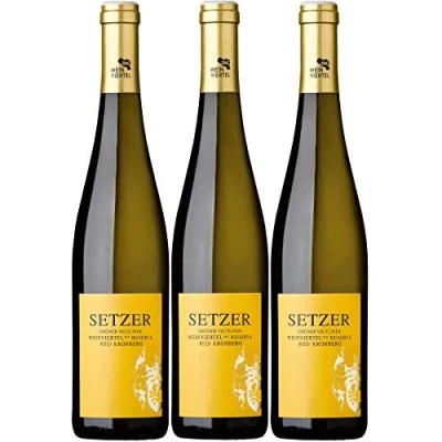 Abbildung von Setzer Grüner Veltliner Weinviertel Reserve Ried Kronberg 2018 Trocken (3 X 0.75 L) 680301