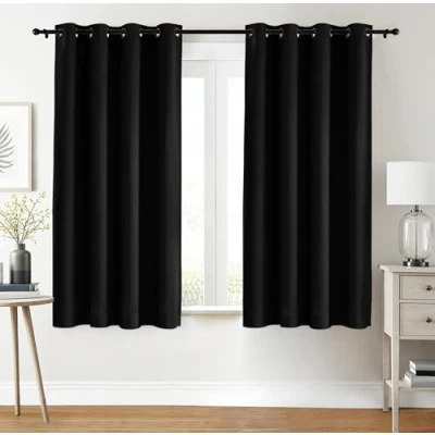 Abbildung von Utopia Bedding Verdunkelungsvorhänge mit Ösen thermovorhang 2er Set [117x137 cm, Schwarz] wärme und kälteisolierende schalldämmende Vorhang Blickdicht für Wohnzimmer, Schlafzimmer &amp; Büro