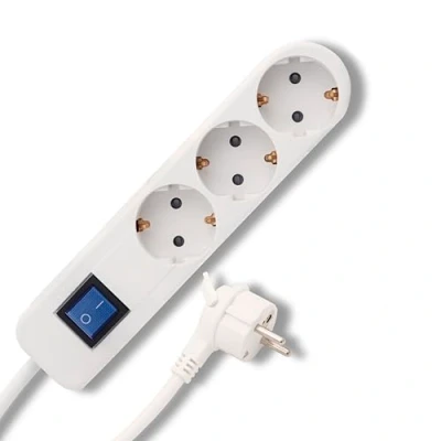 Abbildung von REV Ice Steckdosenleiste, 3 Fach Steckdose, Mehrfachsteckdose 3fach, 1,4m, max. 3500W, weiß