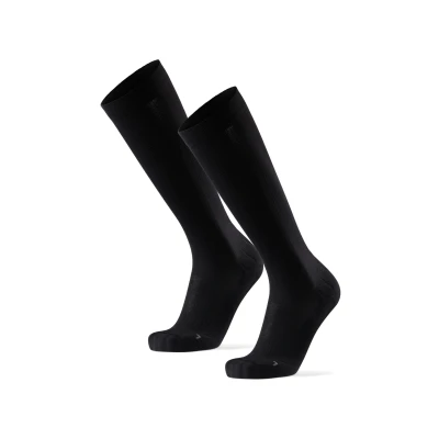 Abbildung von DANISH ENDURANCE Basicsocken Kompression (2 Paar) Sport Kompressionsstrümpfe, 21 26 mmHg, für Herren &amp; Damen