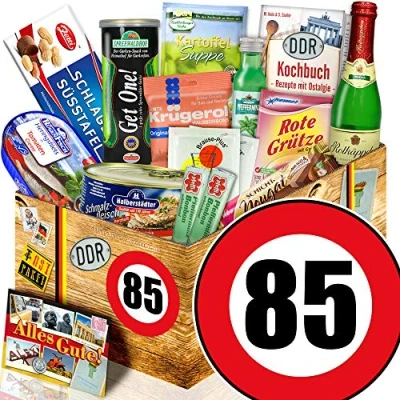 Abbildung von Spezial Geschenk Box / Ossi Paket L Zahl 85 Opa