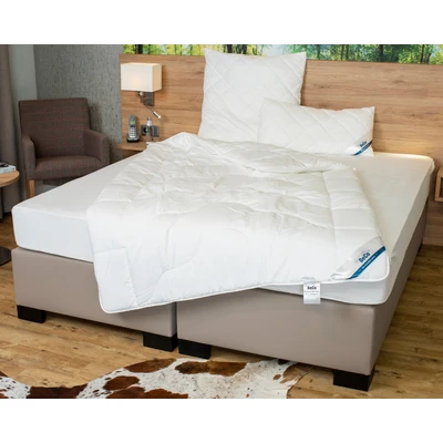 Abbildung von Beco Bettdecke + Kopfkissen &quot;BeCo Medibett Made in Green&quot;, (Spar Set, 2 St., 1 und Kopfkissen)