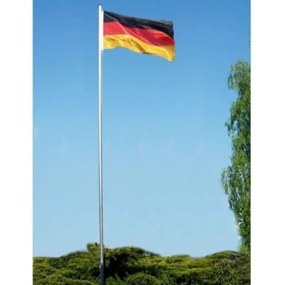 Abbildung von GartenHero Fahnenmast 6m mit Flagge Seilzug Bodenhülse Flaggenmast Fahnenstange