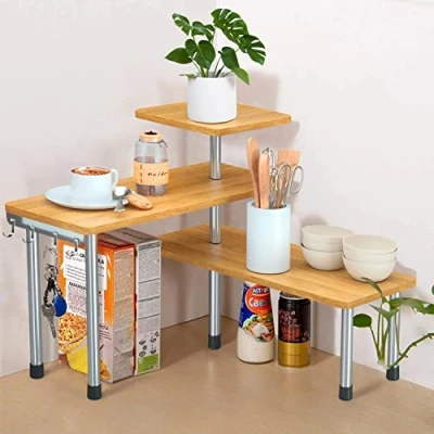 Abbildung von Jolitac Eckregal Küchen Regal Küchenregal Gewürzregal Kräuterregal Tellerregal Küchengestell Tisch Organizer 3 Ebenen aus Bambus mit Haken, für Küche Büro Wohnzimmer Arbeitszimmer (Natur)