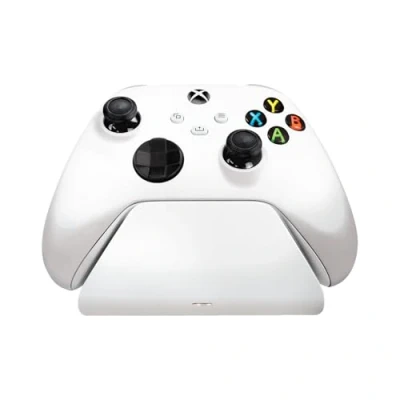 Abbildung von Razer Universelle Schnellladestation Schnellladegerät für Xbox Controller (Universelle Kompatibilität, Magnetkontaktsystem, Passend zu jedem Controller) Robot White