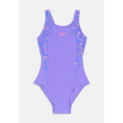 Abbildung von Speedo Mädchen HyperBoom Splice Muscleback Badeanzug Schwimmtraining Chlorbeständig Schwimmbekleidung, Indigo Glow, 15 16