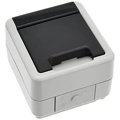 Abbildung von GIRA 444030 Steckdose mit Klappdeckel IP44