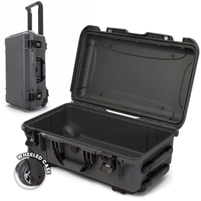 Abbildung von Plasticase, Inc. Nanuk 935 Wasserdichter Hartschalenkoffer leer Graphit