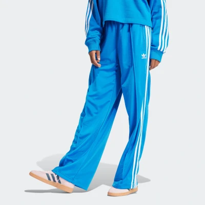 Abbildung von adidas Originals Firebird Loose Jogginghose, Damen, Größe: 50/52 (XXL), Blue bird