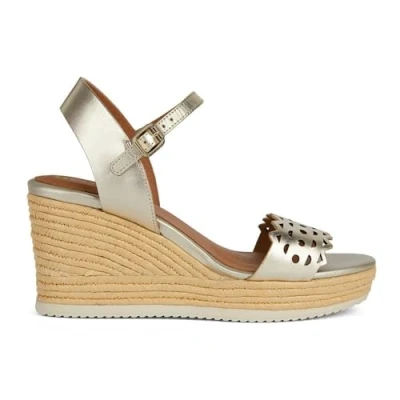 Abbildung von Geox Ponza Espadrille, Damen, Größe: 39, Light gold Schuhe