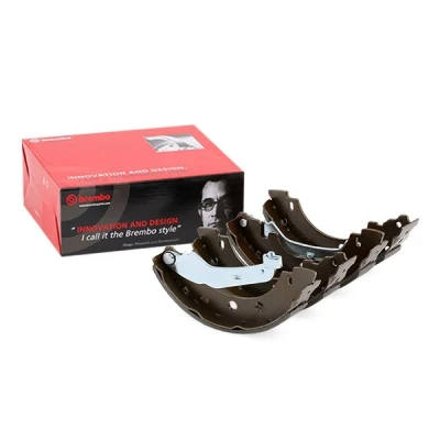 Abbildung von BREMBO S 68 523 Bremsbacken 203 37 mit Handbremshebel RENAULT: Clio 4 Schrägheck, Kangoo I Rapid, I, DACIA: Sandero 2, kfzteile,
