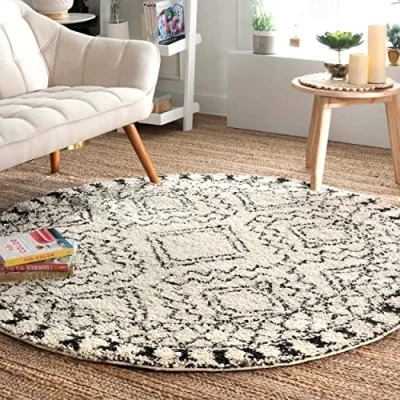 Abbildung von nuLOOM Vasiliki marokkanischer Shag Teppich mit Quasten, 0,9 x 1,52 m, oval, cremefarben