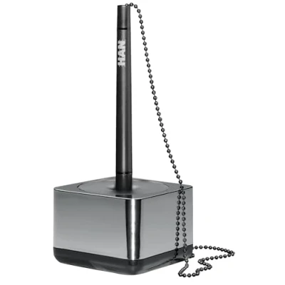Abbildung von HAN Kugelschreiberständer i Line CHROME, eleganter stabiler Ständer für Kugelschreiber mit schwarzer Kette ideal den Schreibtisch, 27651 88, chrome