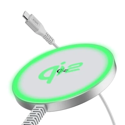 Abbildung von ESR Qi2 15W Magsafe Ladegerät, Wireless Charger für Apple, Kabelloses Ladepad iPhone 15/14/13/12 Serie, Airpods 4, Magnetisches mit A/C Kabel, Silber