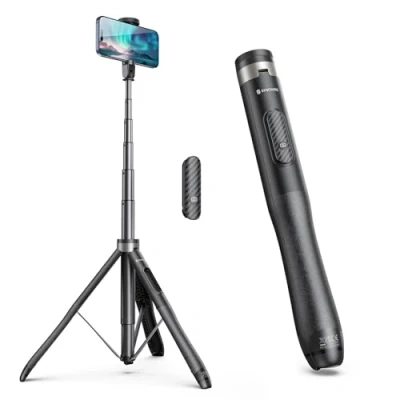 Abbildung von SYNCWIRE Selfie Stick Stativ 136cm mit Fernbedienung, Ausziehbarer Aluminium 360 Drehung, Tripod für iPhone &amp; Android Telefone, Einzigartiges Design Offenen Tasten, Schwarz