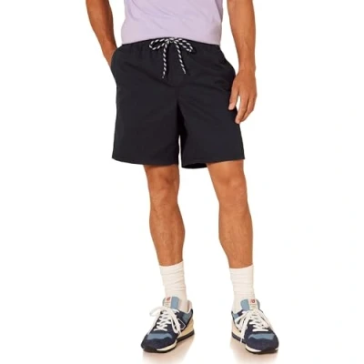 Abbildung von Amazon Essentials Herren Walkshorts, Beininnenlänge 20,3 cm, Lockere Passform, Mit Kordelzug (In Übergröße Erhältlich), Schwarz, XL