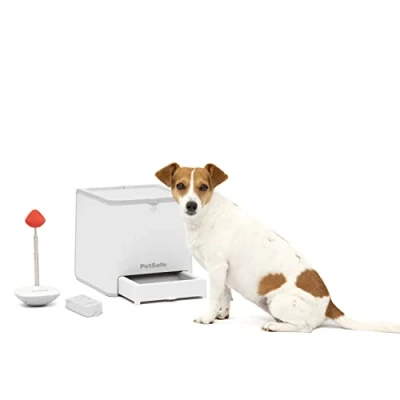 Abbildung von PetSafe Teach und Treat Ferngesteuerter Belohnungstrainer für Hunde, Training Positive Verstärkung, 4 D Batterien nötig, Grau