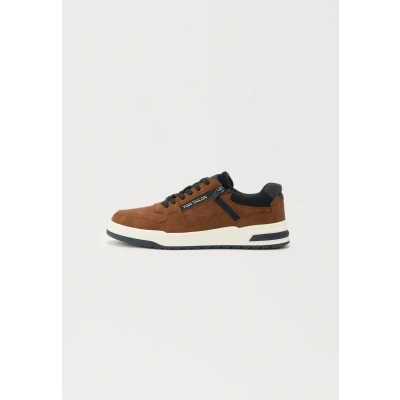 Abbildung von Tom Tailor Herren 9580010003 Sneaker, Cognac, 45 EU