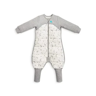 Abbildung von Love To Dream Schlafsack mit Füßen, 24 36 Monate, integrierte Steppdecke für kühle Temperaturen (16 20C), statt Bettdecke, Schlafanzug Baby Winter, Babyschlafsack, Weiß