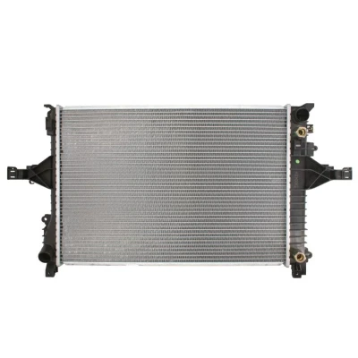 Abbildung von THERMOTEC D7V010TT Kühler, Motorkühlung Aluminium für Fahrzeuge mit/ohne Klimaanlage 620 418 32 Automatikgetriebe Kühlrippen gelötet