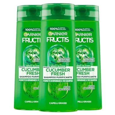 Abbildung von Garnier Fructis Cucumber Fresh reinigendes Shampoo für fettiges Haar mit Gurkenextrakt Salicylsäure langanhaltend sauberes entfernt überschüssigen Talg 3 Flaschen à 250 ml