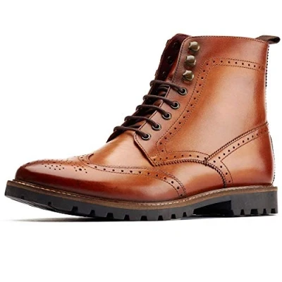 Abbildung von Base London Herren Boone Brogue Stiefel, hautfarben, 40.5 EU