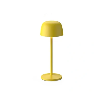 Abbildung von Lindby LED Akku Tischleuchte Arietty, gelb, Alu, 27cm, IP54