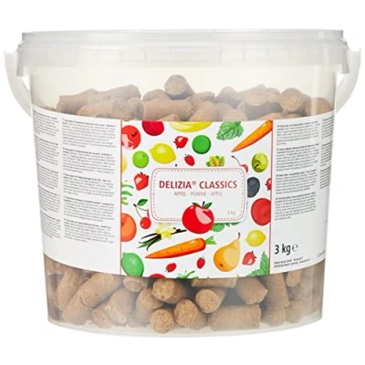 Abbildung von Kerbl Delizia Belohnungswürfel Classic (für Pferde, 3 kg Eimer, Geschmacksrichtung Apfel, mit natürlichem Gehalt an Mineralstoffen, Pferdesnack) 325008, orange